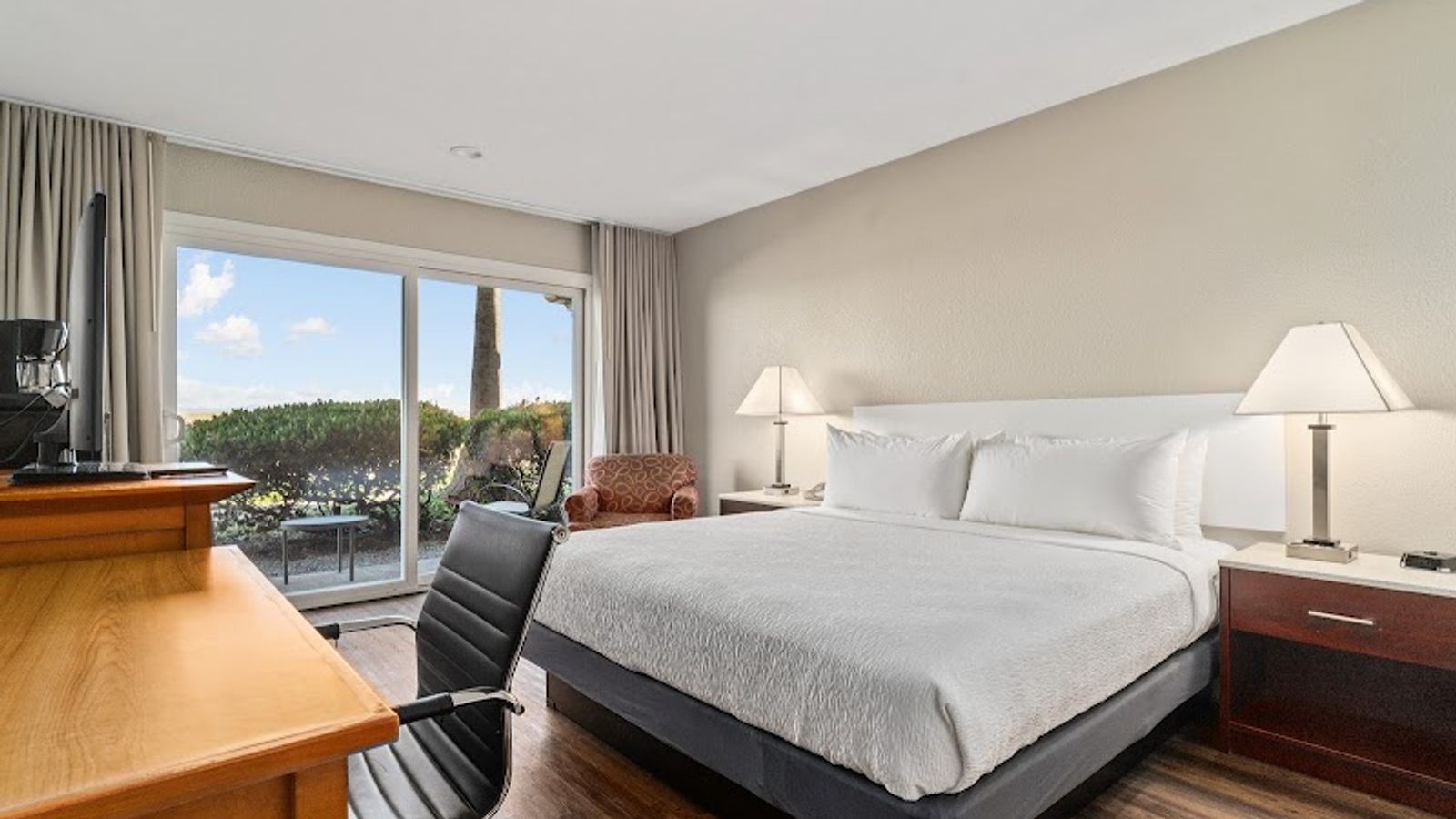 Photo of Vagabond Inn Executive - San Francisco Airport Bayfront (SFO)