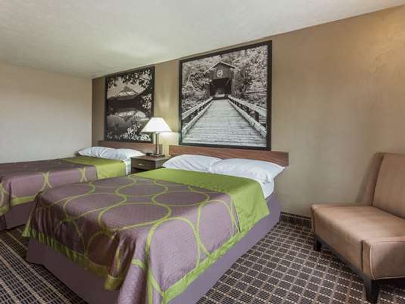 Photo of Super 8 by Wyndham Corvallis