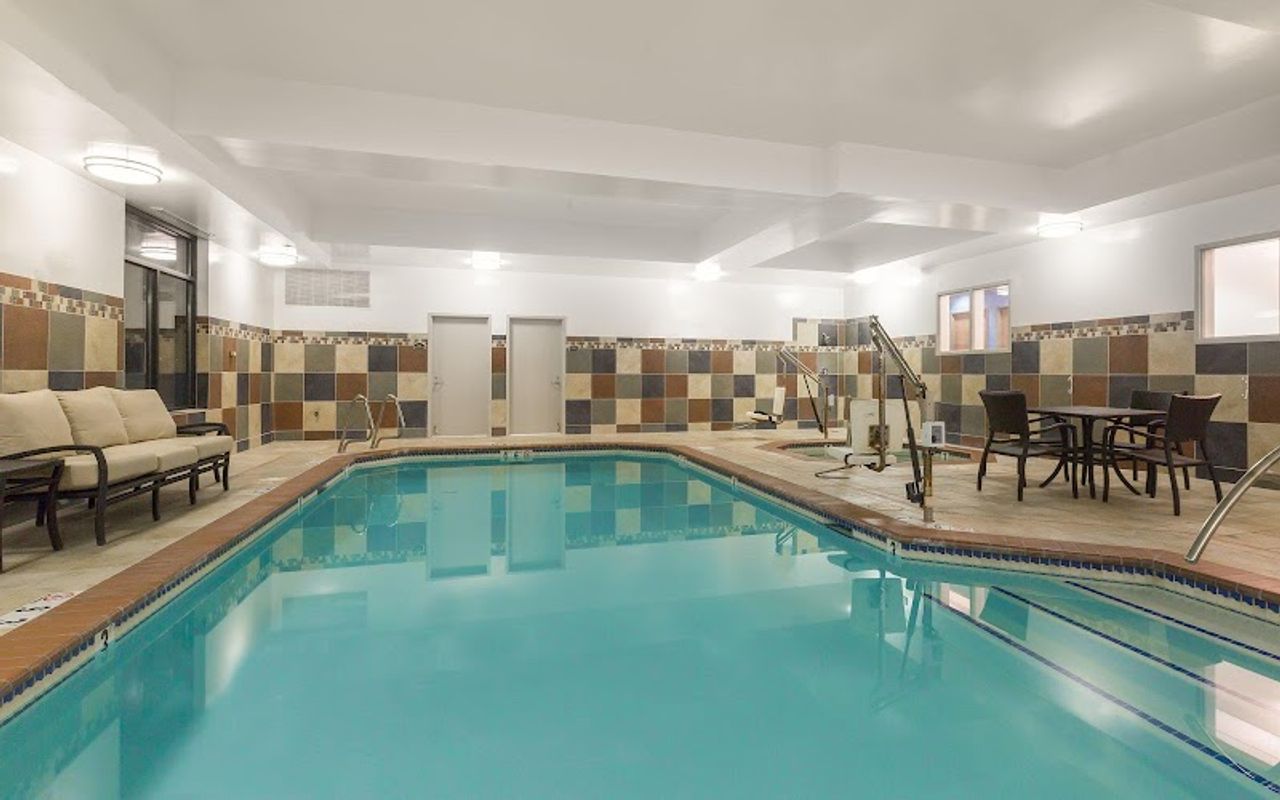 Photo of Holiday Inn Express & Suites Eugene Downtown - University, an IHG Hotel - Indoor Pool, Hot tub