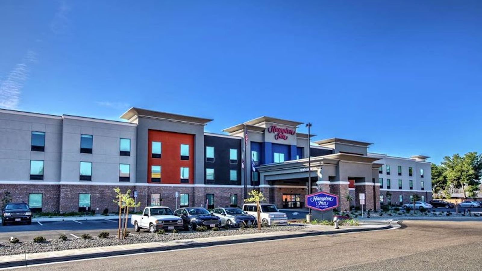 Photo of Hampton Inn Fresno Airport