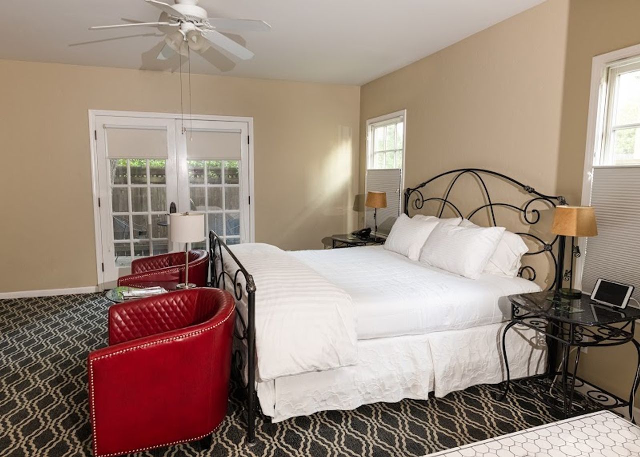 Photo of The Inn On First - Deluxe Napa Inn