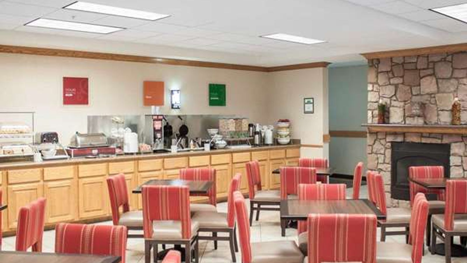 Photo of Comfort Suites Airport