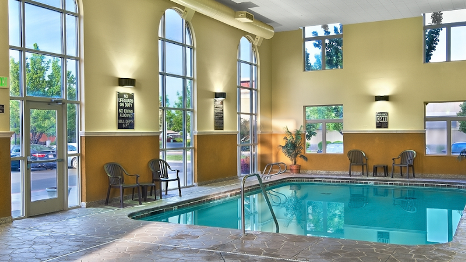 Photo of Oxford Suites Boise