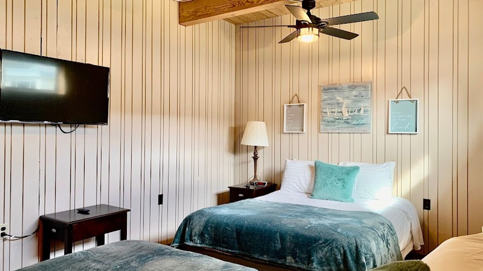 Photo of Breakers Boutique Inn