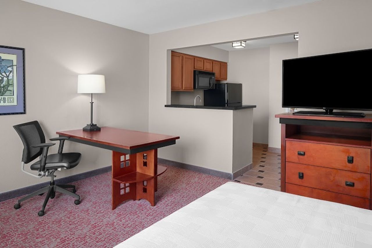 Photo of Larkspur Landing Extended Stay Suites South San Francisco