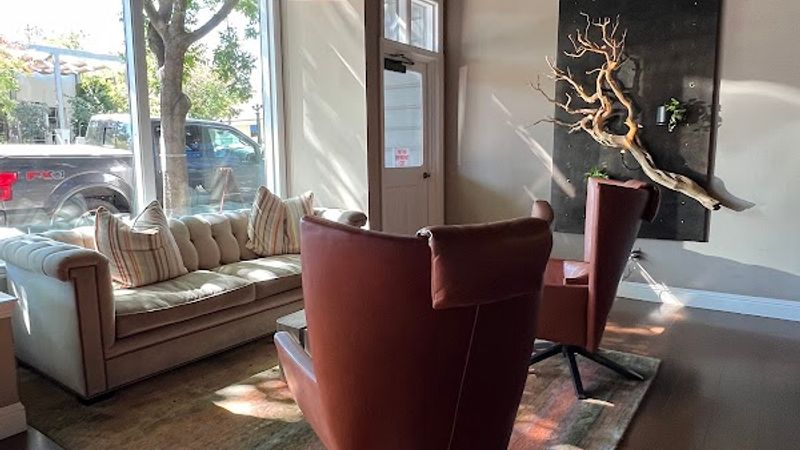 Photo of Wydown Hotel