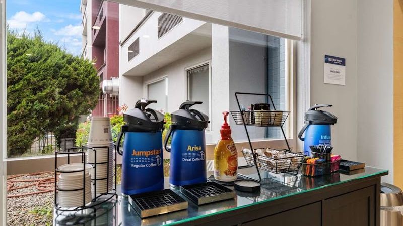 Photo of Best Western Lake Oswego/Portland Hotel & Suites