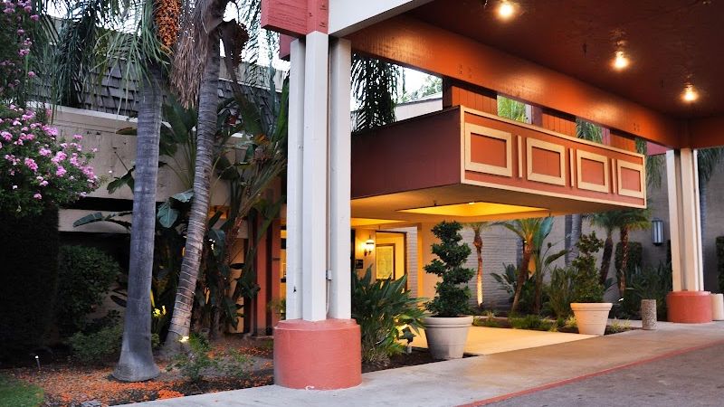 Photo of Piccadilly Inn Airport