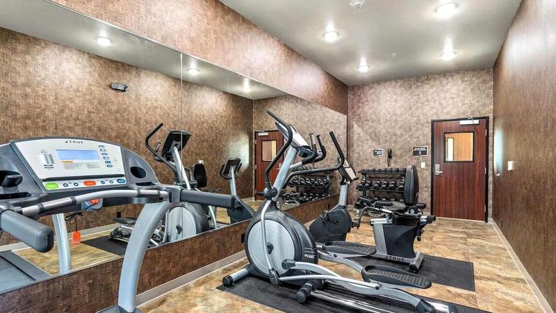Cobblestone Hotel & Suites - Lynden - Fitness facility