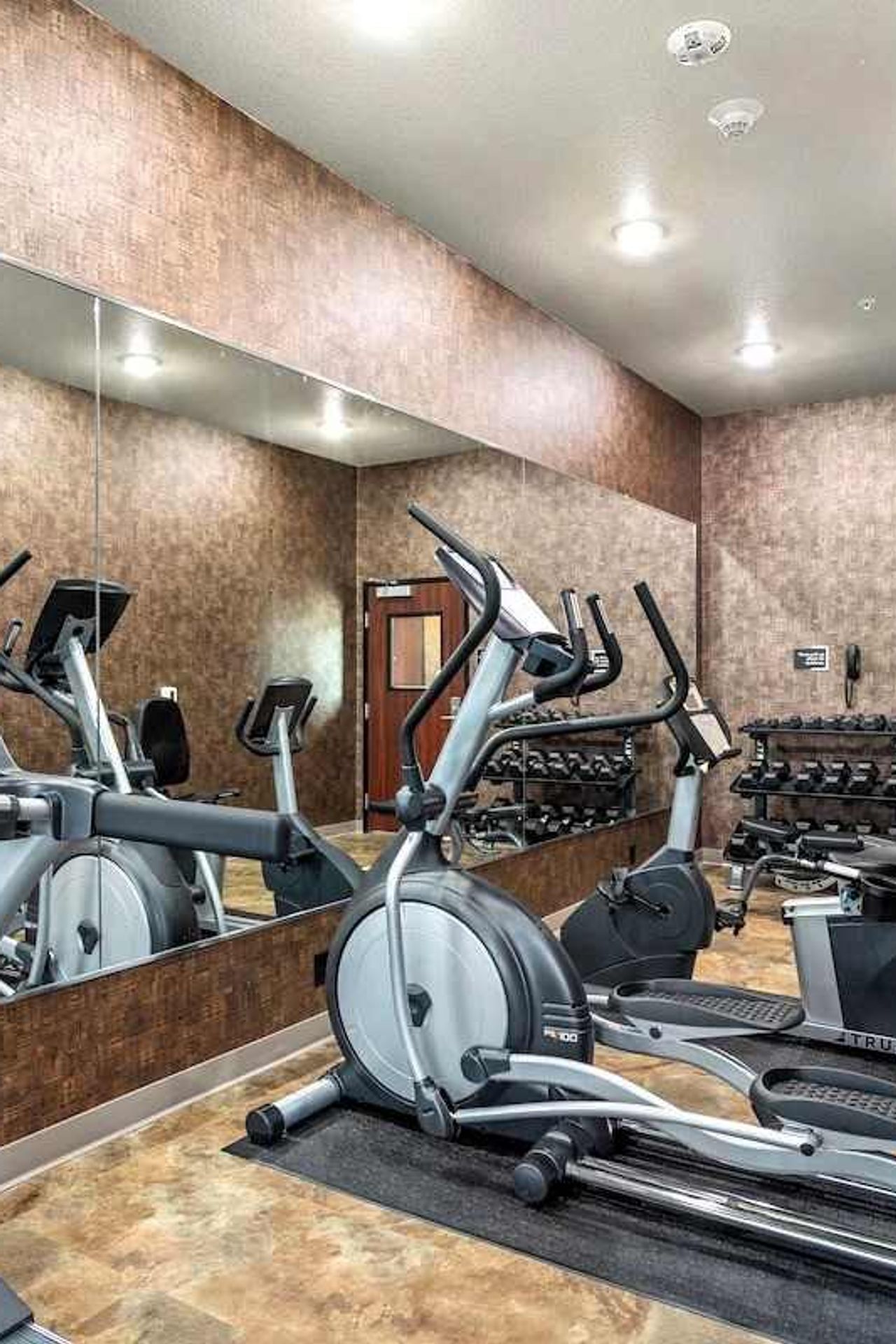 Cobblestone Hotel & Suites - Lynden - Fitness facility
