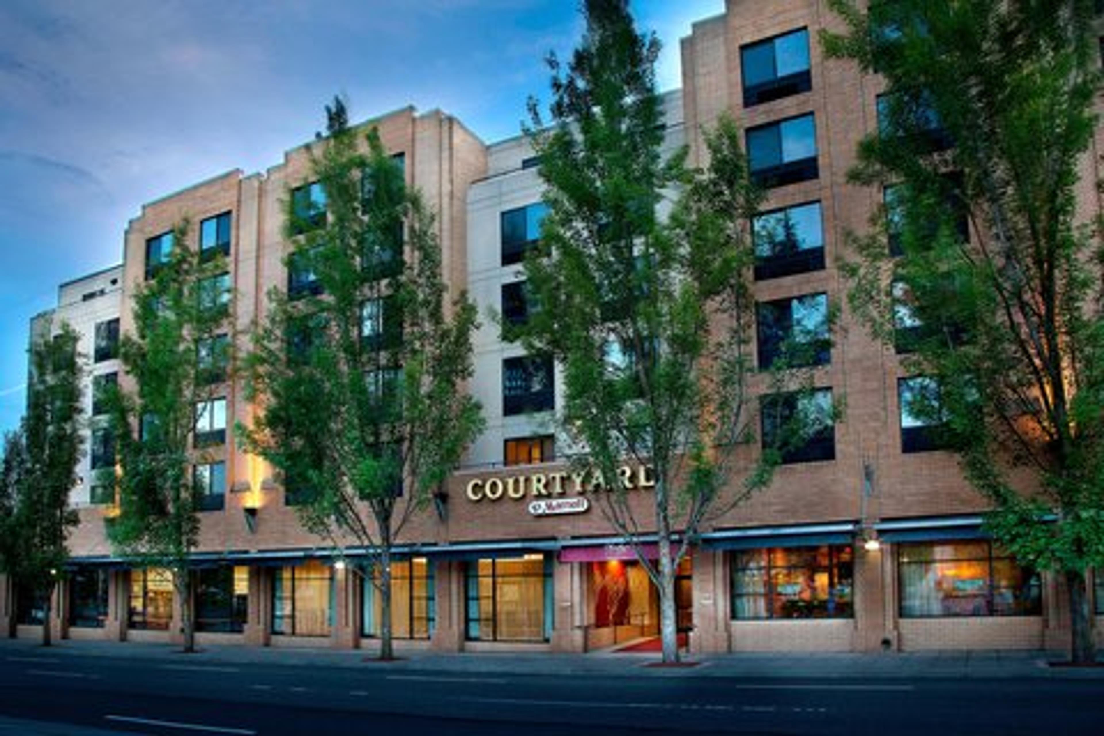 Courtyard Portland Downtown/Convention Center