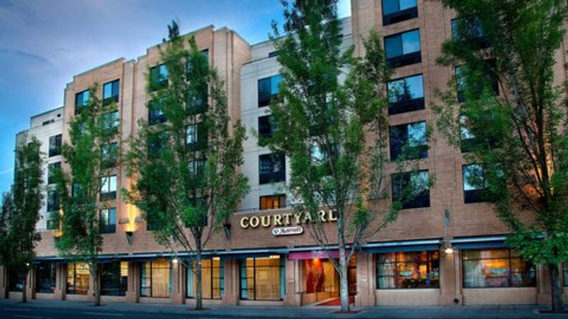 Photo of Courtyard Portland Downtown/Convention Center