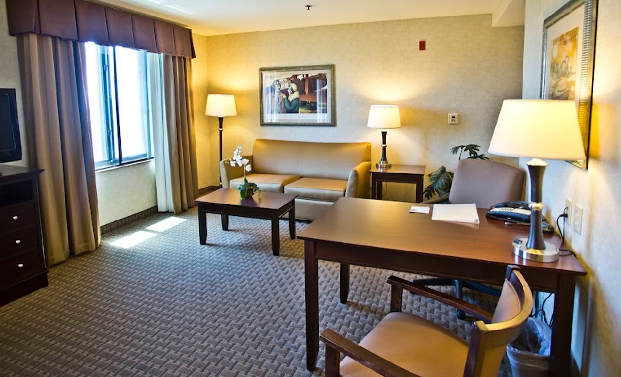 Photo of Hampton Inn & Suites Oakland Airport-Alameda