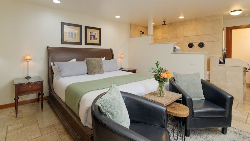 Photo of Arch Cape Inn and Retreat