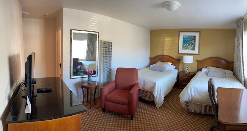 Photo of Laguna Lodge - Room, 2 Queen Beds