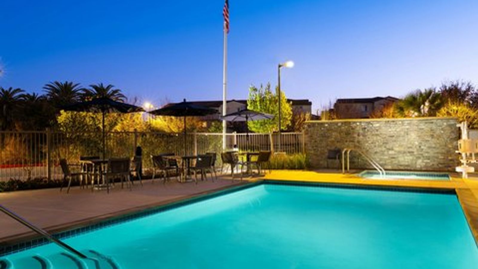 Photo of Courtyard Sunnyvale Silicon Valley