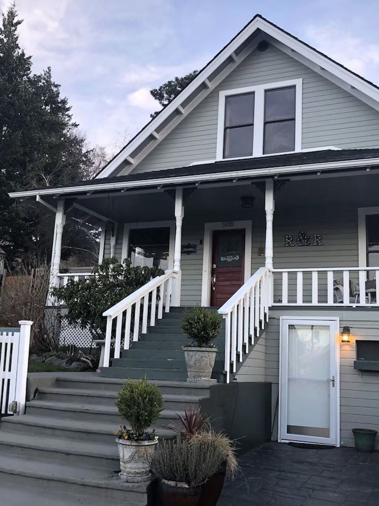 R & R Guesthouse