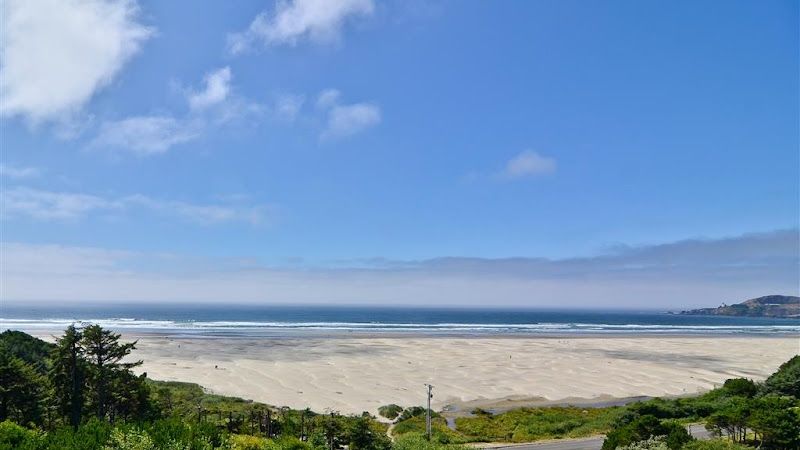 Photo of Best Western Plus Agate Beach Inn