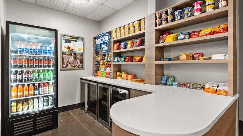 Photo of Holiday Inn & Suites Bothell, an IHG Hotel