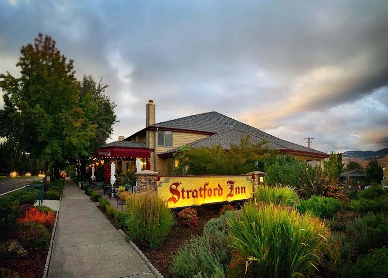 Photo of Stratford Inn