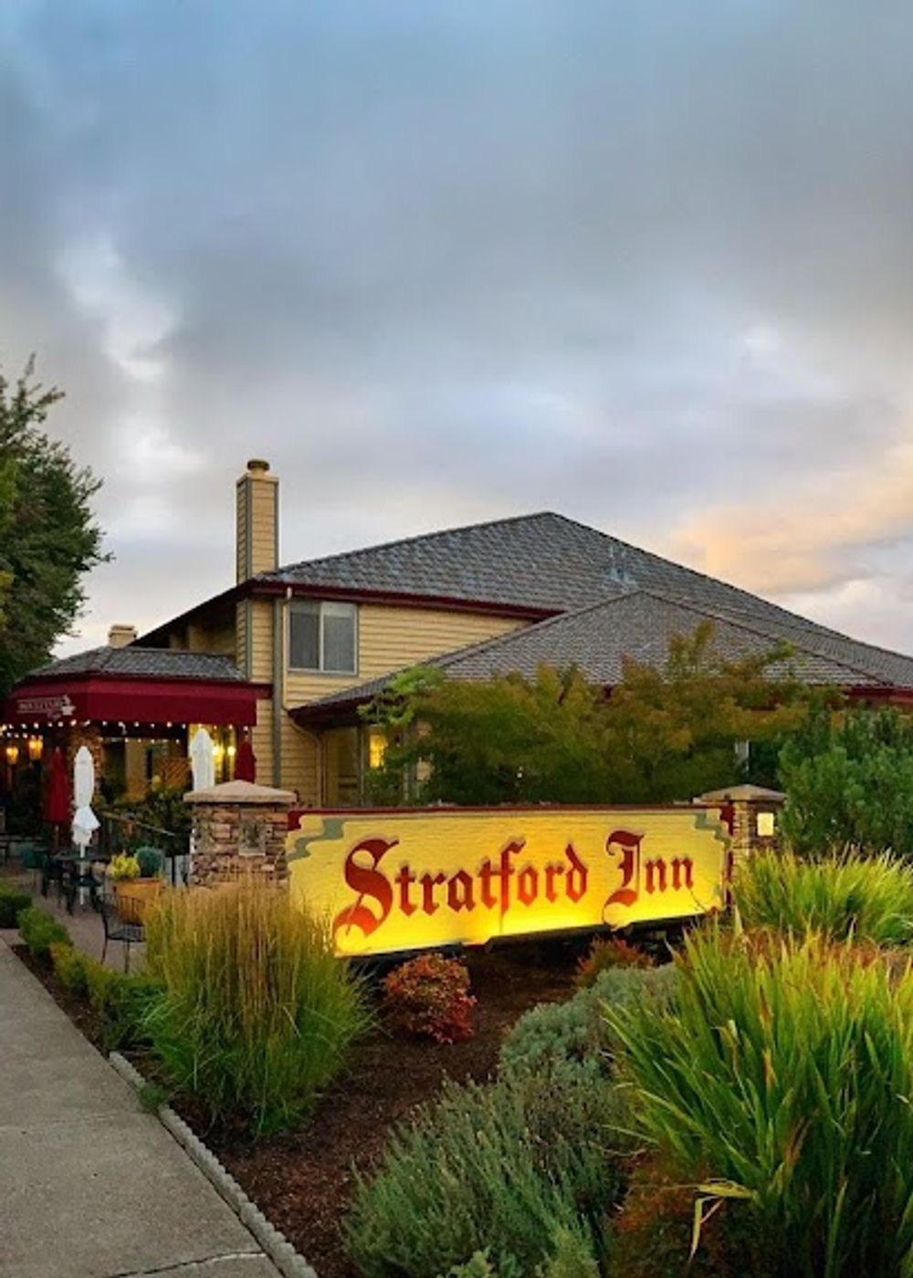 Stratford Inn