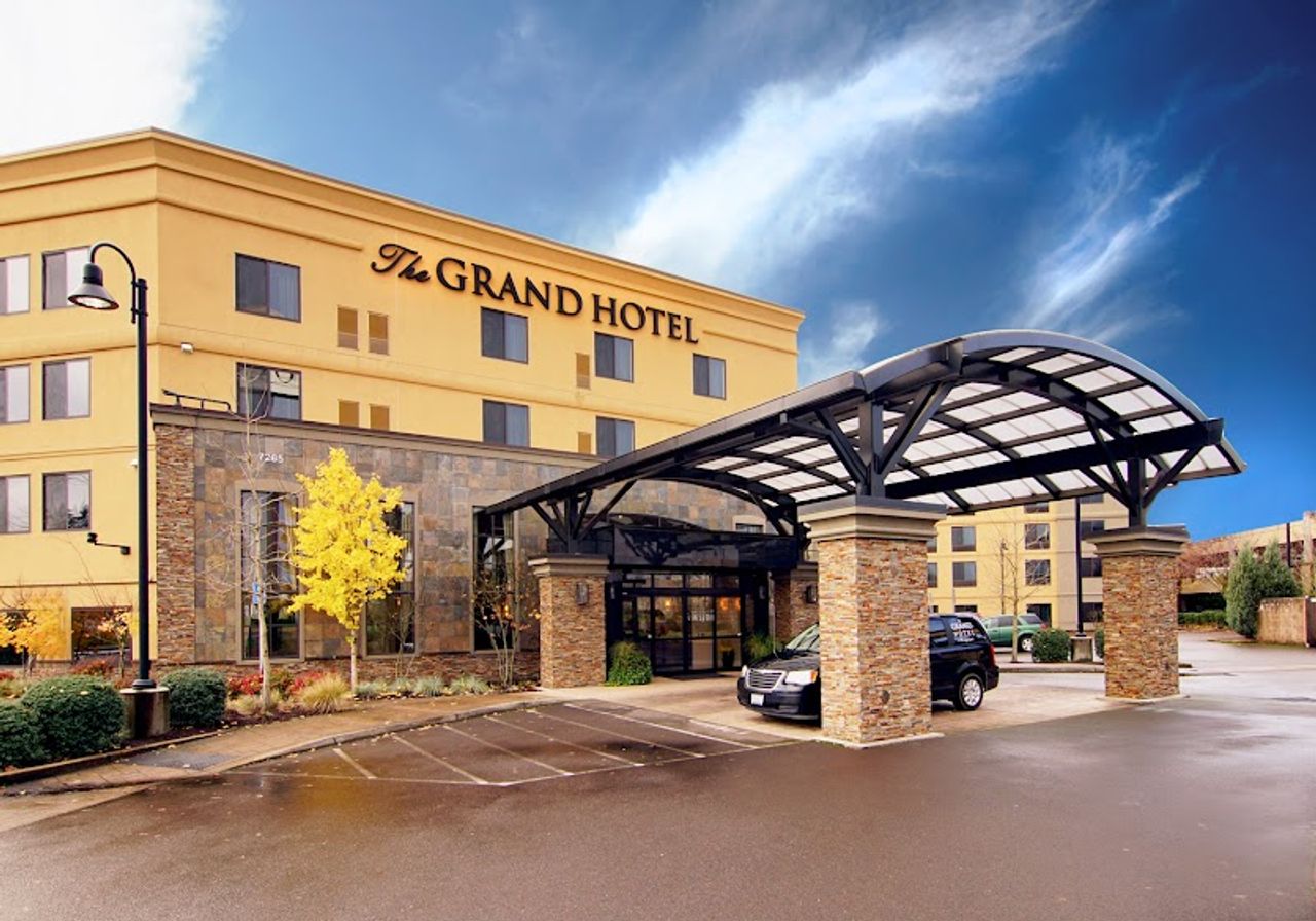 Photo of The Grand Hotel at Bridgeport