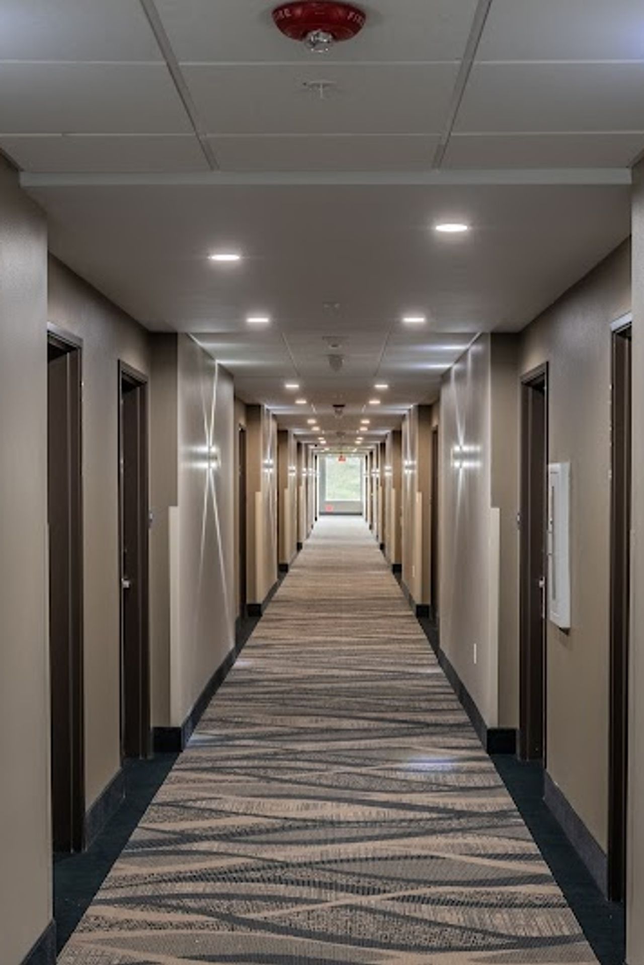 Photo of Best Western Plus Tacoma Hotel