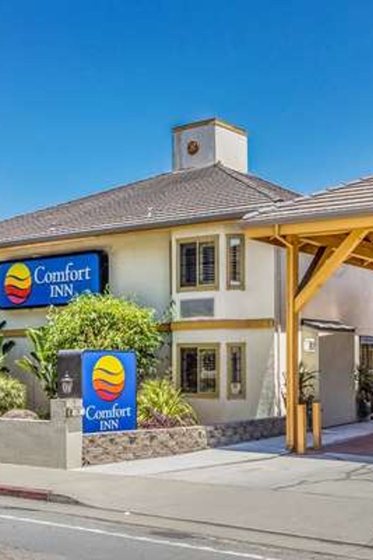 Photo of Comfort Inn Santa Cruz North