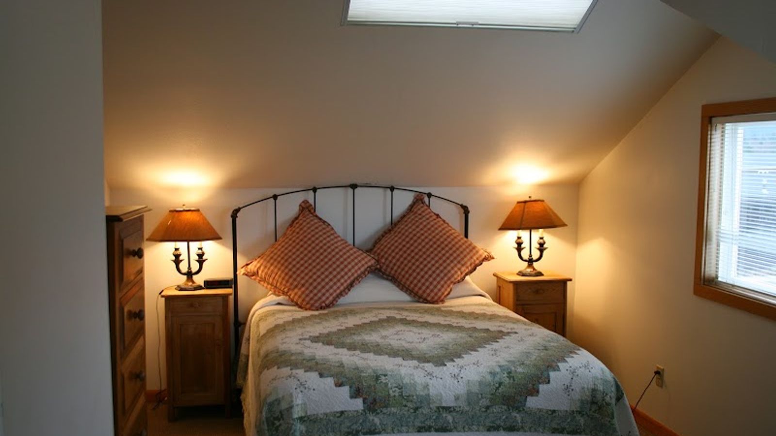 Photo of The Waves Oceanfront Lodging