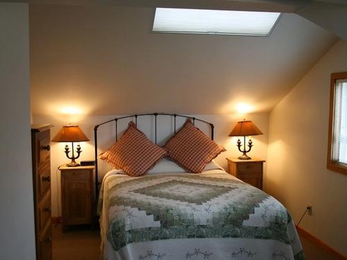 Photo of The Waves Oceanfront Lodging