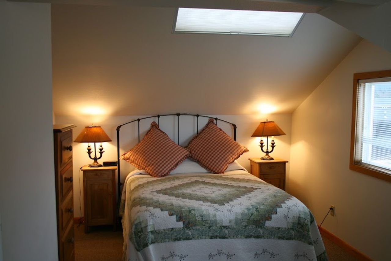 Photo of The Waves Oceanfront Lodging