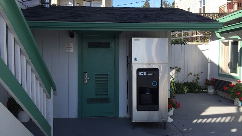 Photo of Westward Inn