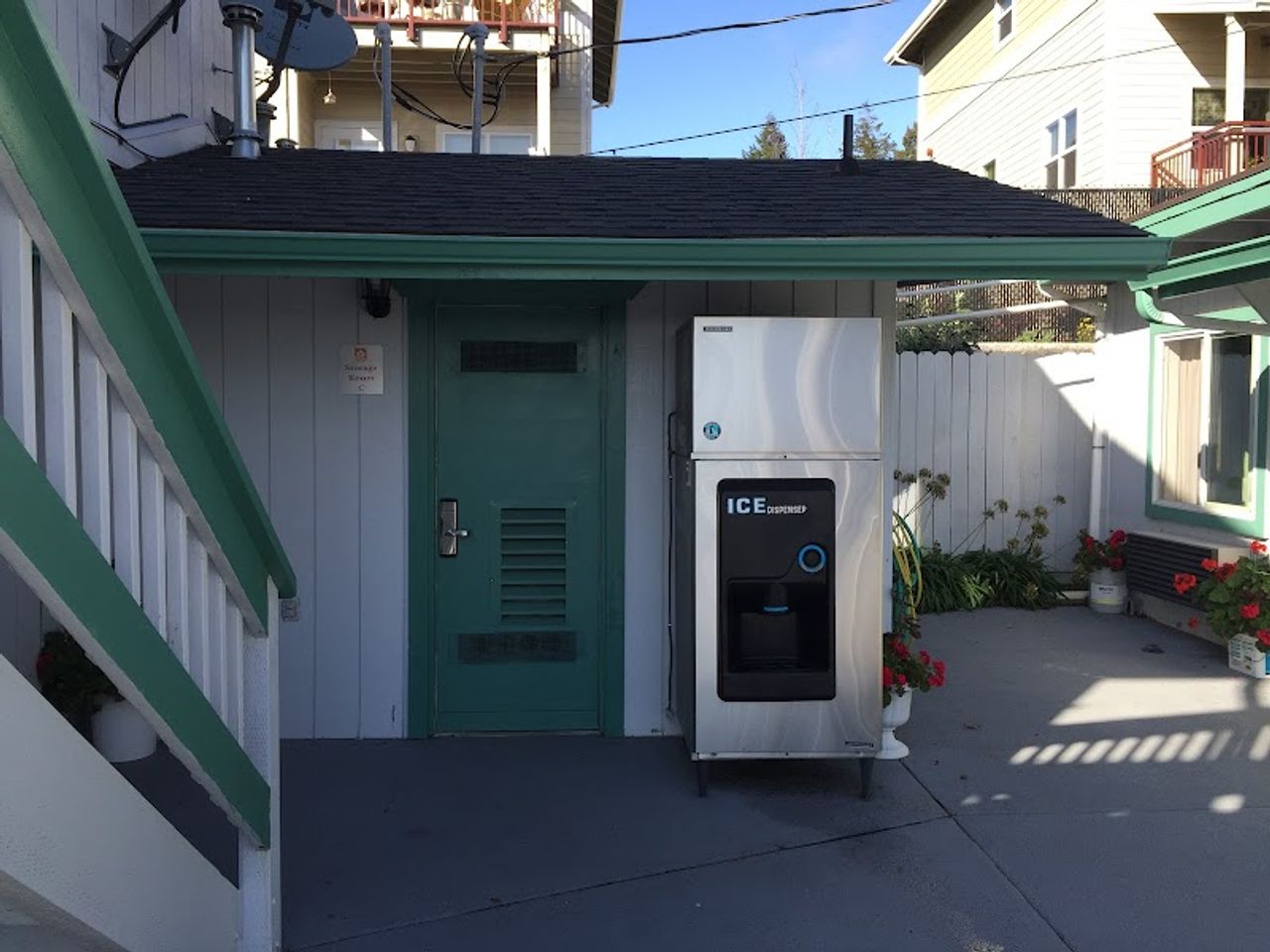 Photo of Westward Inn