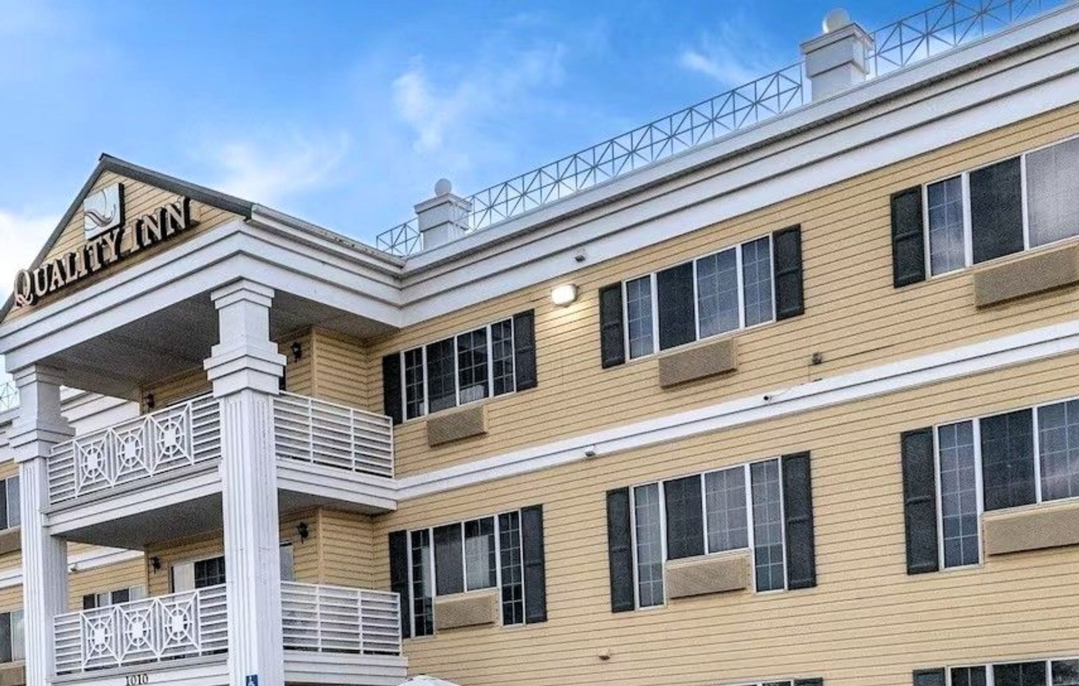 Quality Inn & Suites Tulare