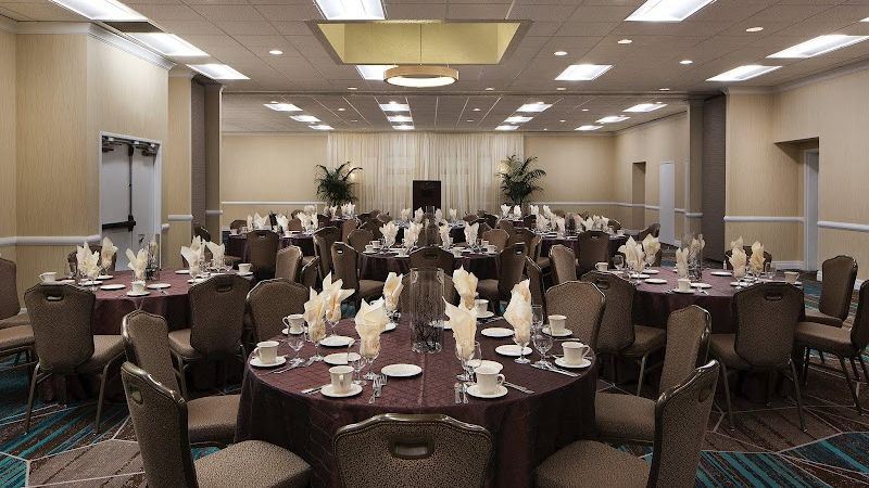 Photo of Crowne Plaza Portland-Lake Oswego, an IHG Hotel