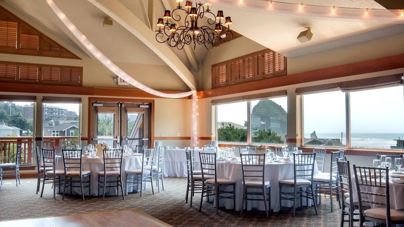 Photo of Surfsand Resort