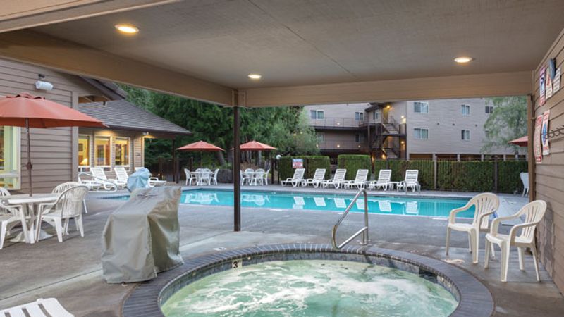 Photo of Whispering Woods Resort