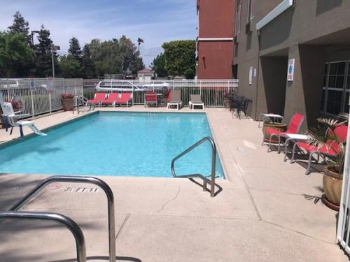 Photo of Holiday Inn Express & Suites Tracy by IHG