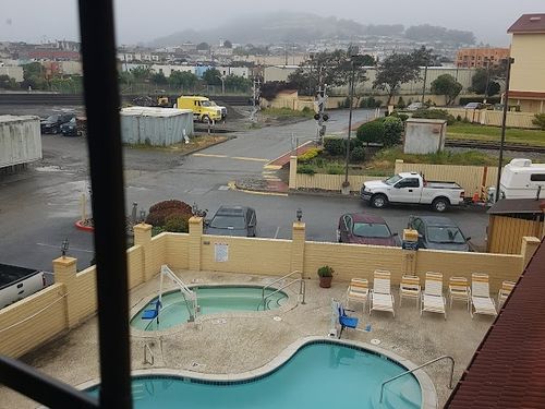 Photo of La Quinta Inn & Suites by Wyndham San Francisco Airport N