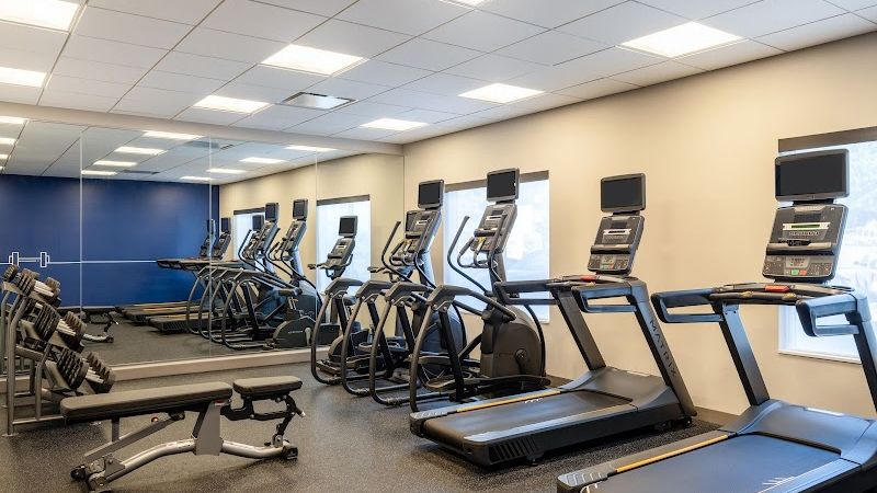 Photo of Holiday Inn Express & Suites Meridian - Boise West