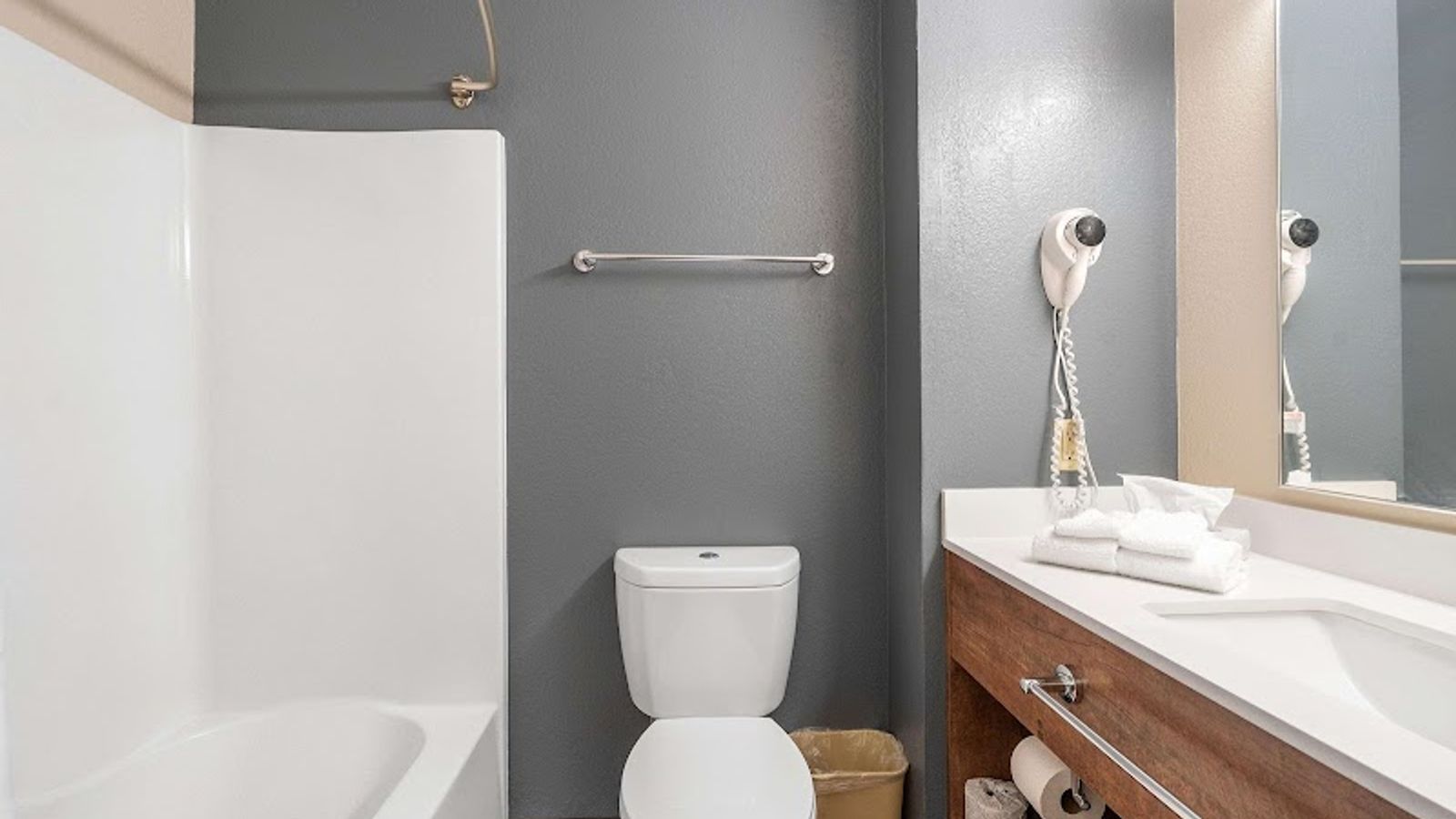 Photo of Extended Stay America Premier Suites - Seattle - Bellevue - Downtown