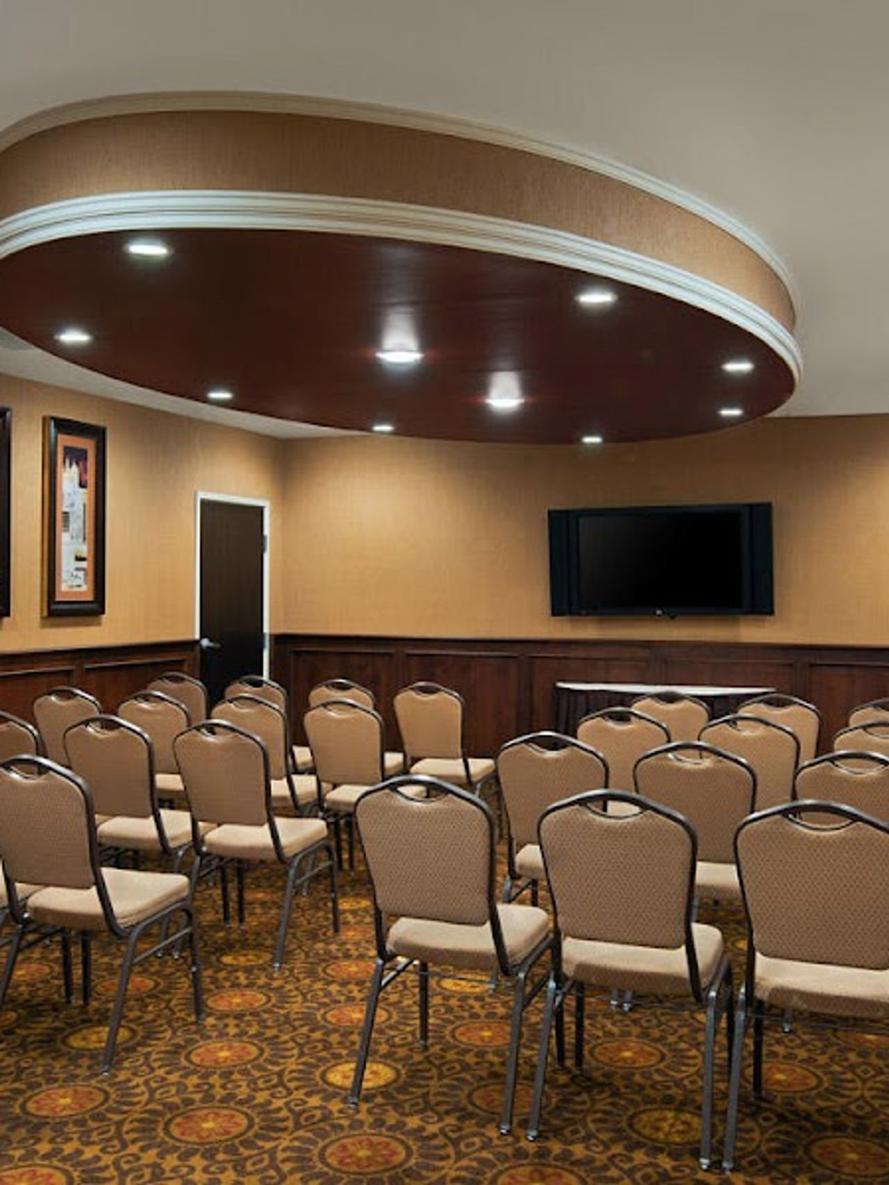 Photo of Oxford Suites Boise