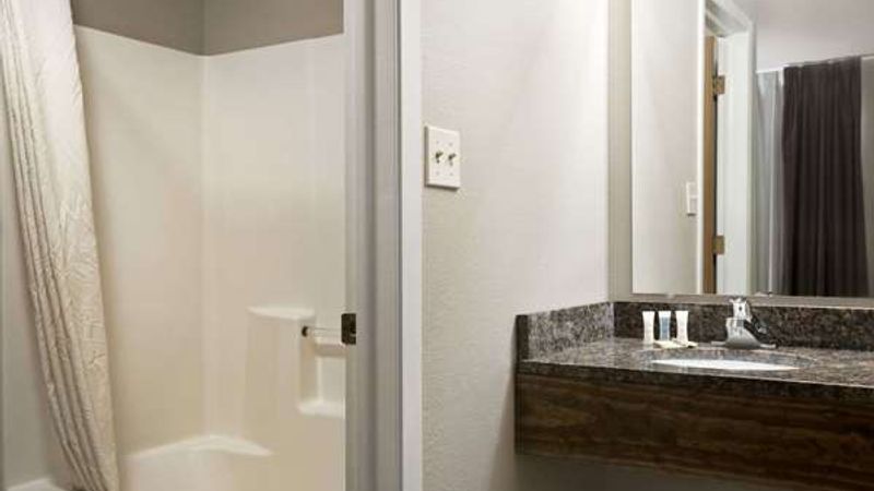 Photo of Super 8 by Wyndham Pocatello