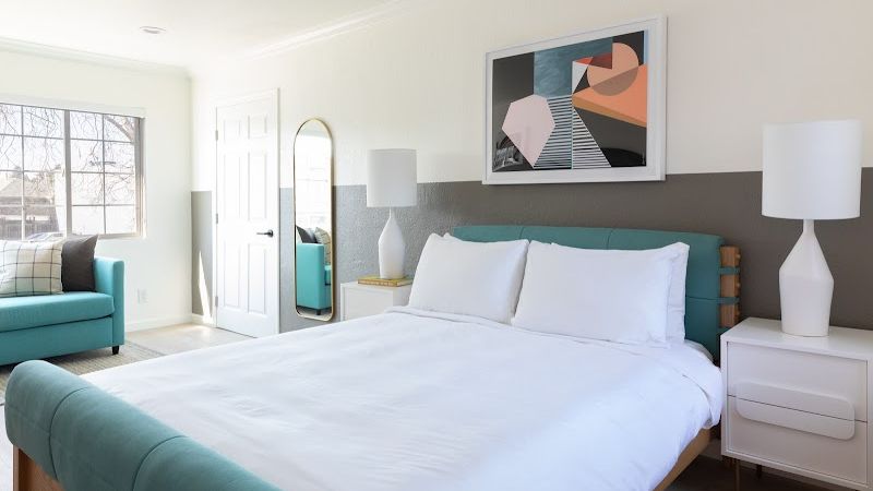 Photo of Signature Inn Berkeley Oakland