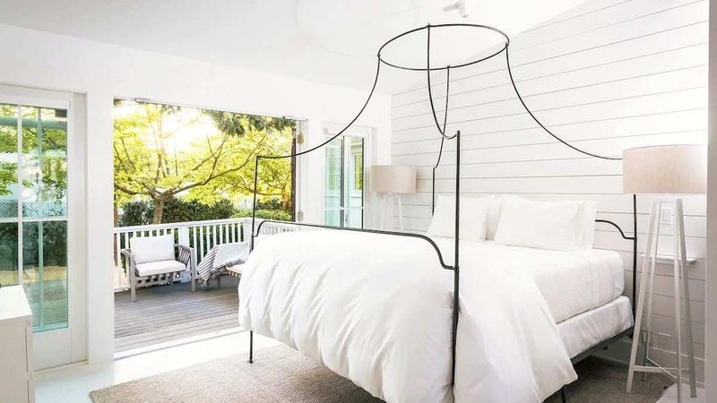 Cottages at Healdsburg - Clementine, premium bedding