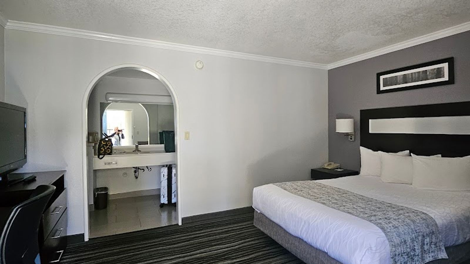 Photo of Redwood Creek Inn