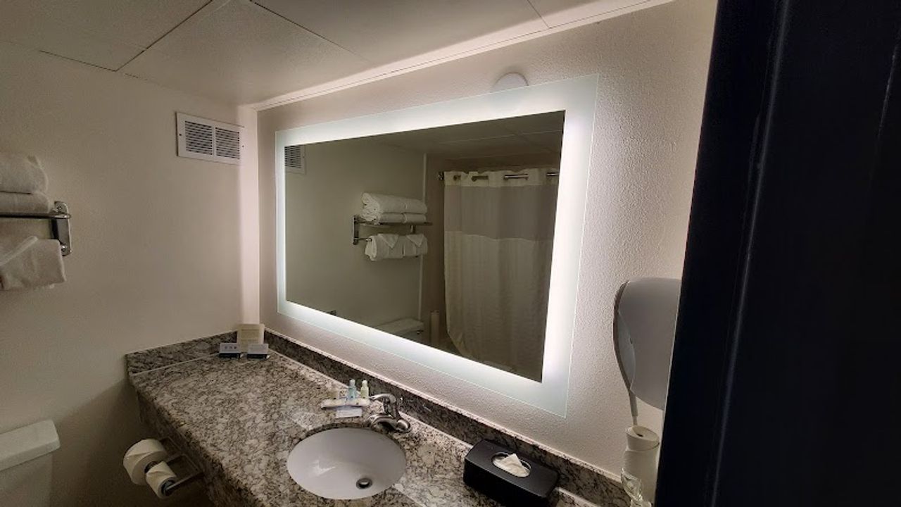 Photo of Quality Inn & Suites Everett