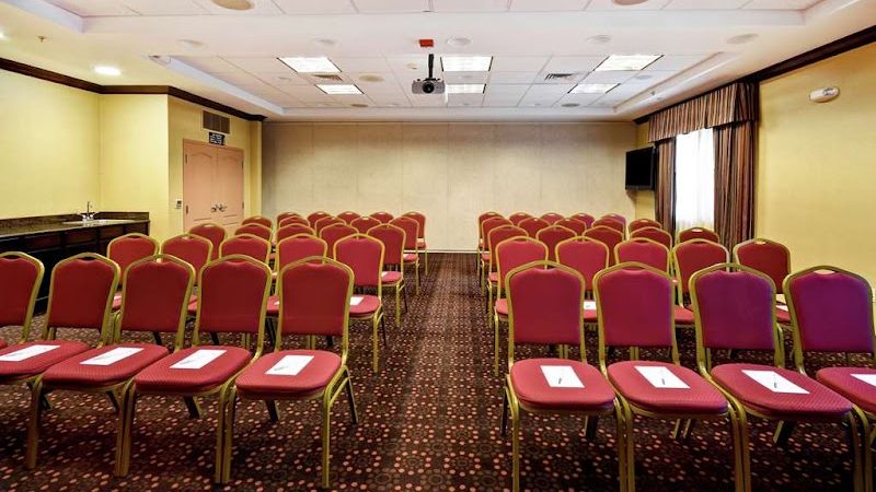 Photo of Hampton Inn & Suites Folsom