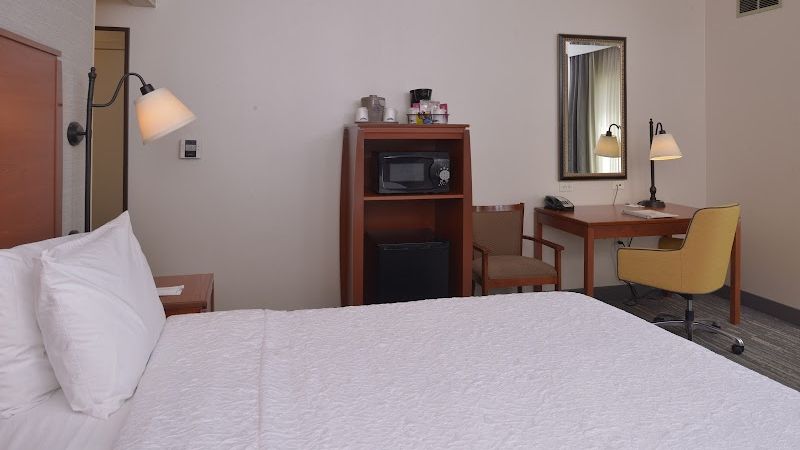 Photo of Hampton Inn & Suites Bakersfield North-Airport