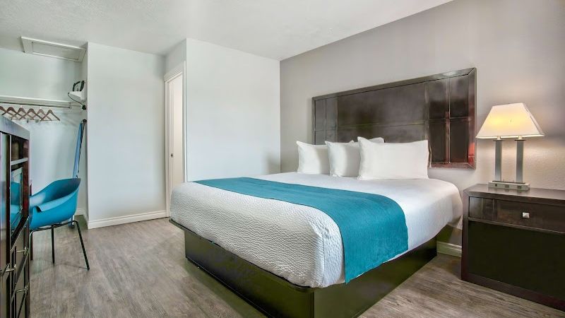 Photo of Studio 6 Suites Albany, OR